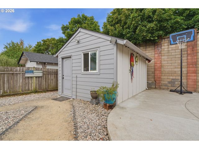 7904 Ne 138TH Ave, Vancouver, WA 98682