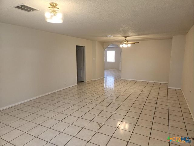 112 Palmetto Street, Belton, TX 76513