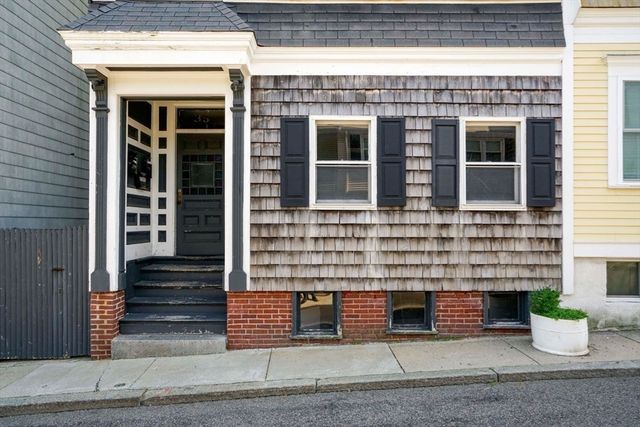 35 Story Street 2, Boston, MA 02127