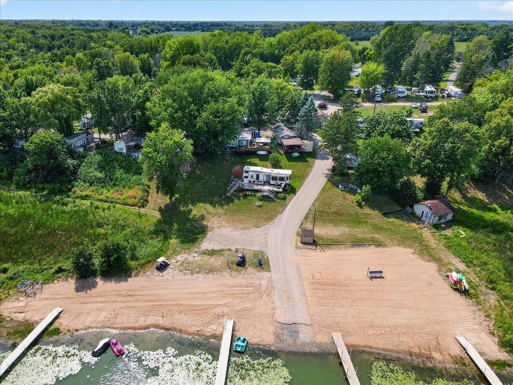 32741 N Lakes Trail, Lindstrom, MN 55045 — photo 4