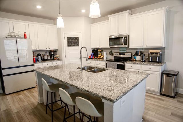 5329 Fox Hill Lane, Oakwood, GA 30566