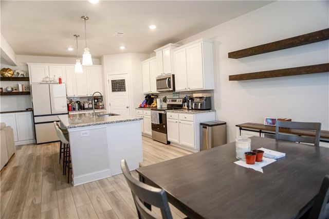 5329 Fox Hill Lane, Oakwood, GA 30566