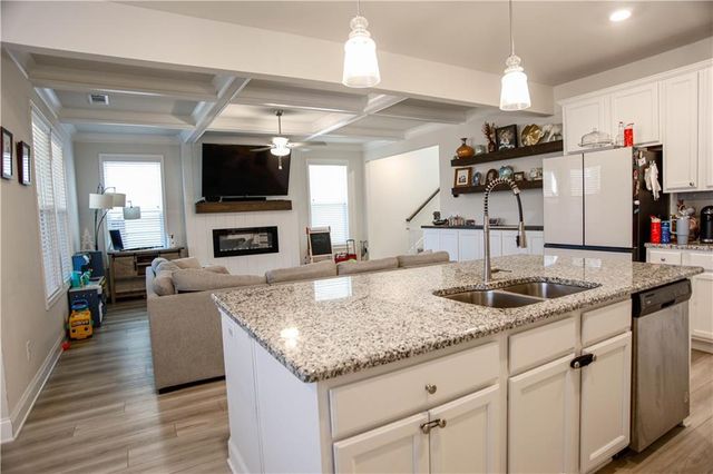 5329 Fox Hill Lane, Oakwood, GA 30566