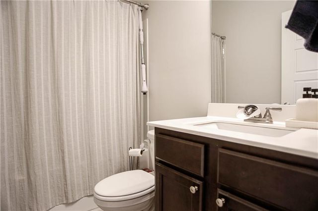 5329 Fox Hill Lane, Oakwood, GA 30566