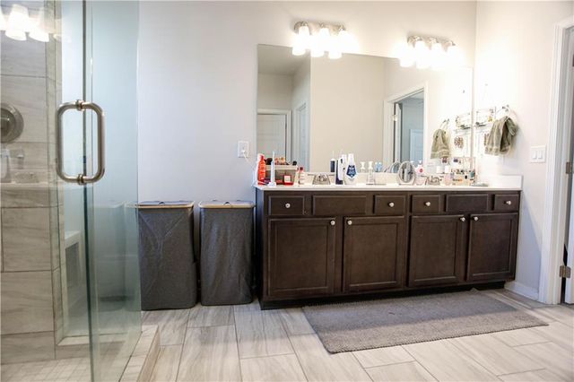 5329 Fox Hill Lane, Oakwood, GA 30566