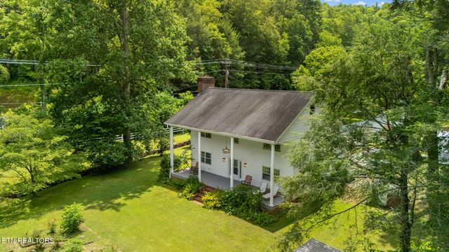 1139 Glades Rd, Gatlinburg, TN 37738