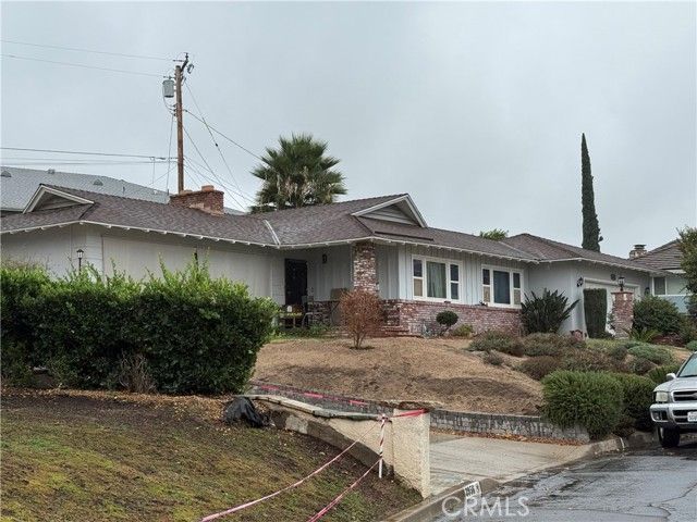3962 La Hacienda, San Bernardino, CA 92404