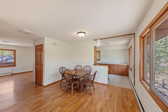 327 Krattley Lane, Hudson, WI 54016