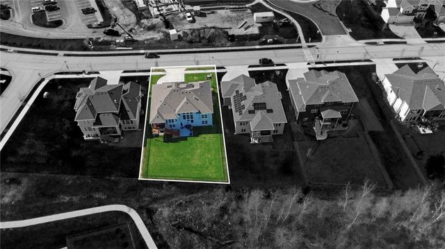 17235 S Allman Road, Olathe, KS 66062