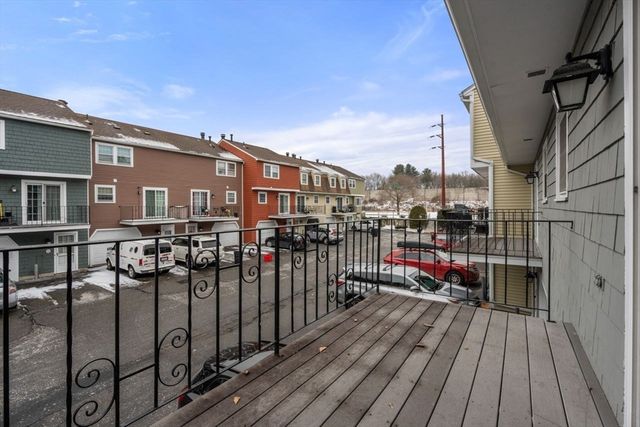 63 Prescott Drive 63, Chelmsford, MA 01863