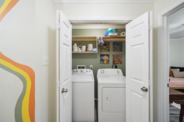 38 Wineberry Place, The Woodlands, TX 77382