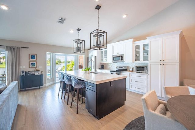 12657 White Coral Drive, Wellington, FL 33414
