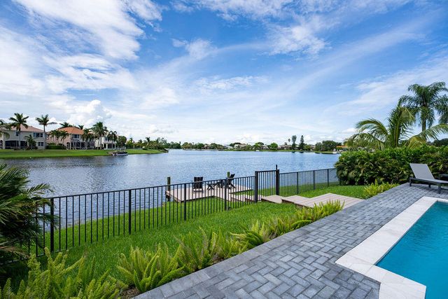 12657 White Coral Drive, Wellington, FL 33414