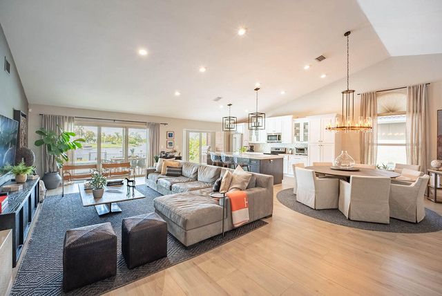 12657 White Coral Drive, Wellington, FL 33414
