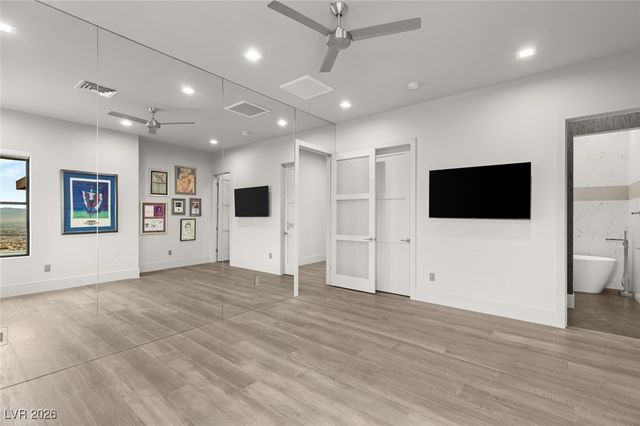 668 Dragon Peak Drive, Henderson, NV 89012