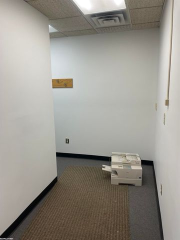 43301 Commons Drive, Shelby Twp, MI 48038