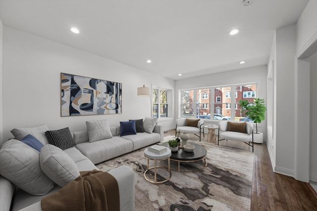 7955 S Harvard Avenue, Chicago, IL 60620