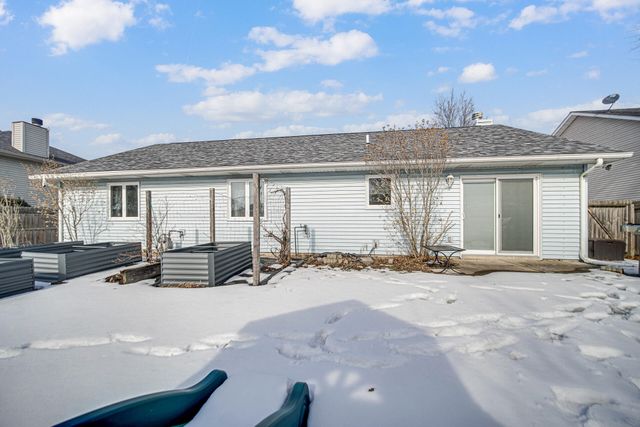 2545 Tulip Lane, Hobart, IN 46342