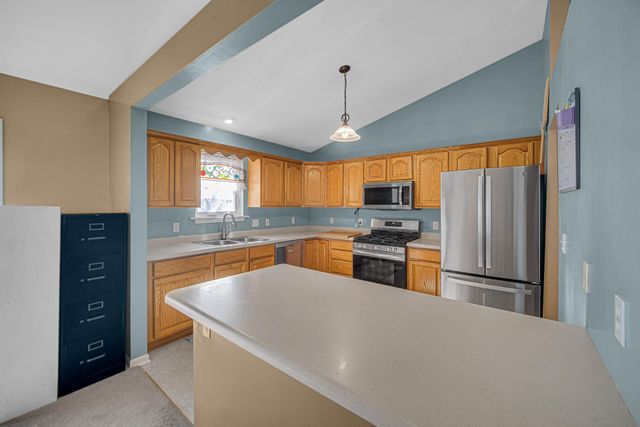 2545 Tulip Lane, Hobart, IN 46342