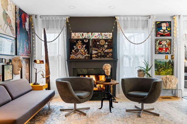 586 Liberty Pointe Drive, Ann Arbor, MI 48103