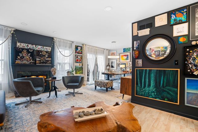 586 Liberty Pointe Drive, Ann Arbor, MI 48103