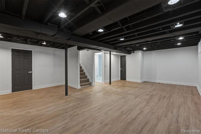 19766 Whitcomb Street, Detroit, MI 48235