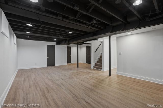 19766 Whitcomb Street, Detroit, MI 48235