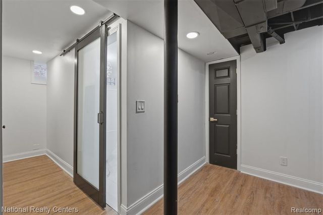 19766 Whitcomb Street, Detroit, MI 48235