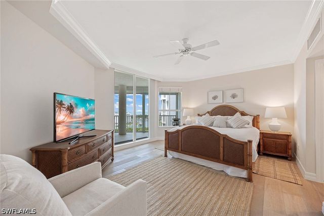315 Dunes BLVD 801, Naples, FL 34110
