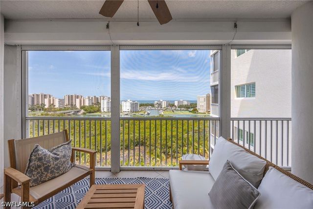 315 Dunes BLVD 801, Naples, FL 34110