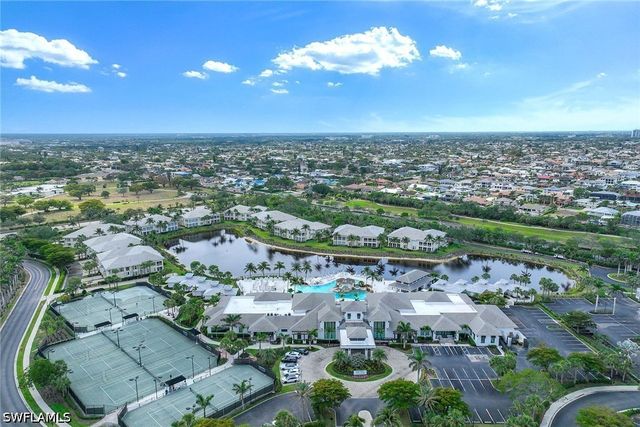 315 Dunes BLVD 801, Naples, FL 34110