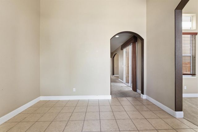 2153 Saddlebrook Way, Oakdale, CA 95361