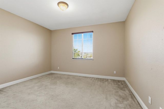 2153 Saddlebrook Way, Oakdale, CA 95361