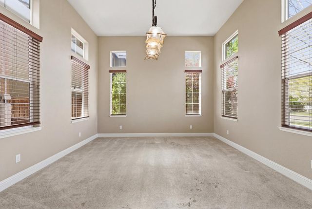 2153 Saddlebrook Way, Oakdale, CA 95361