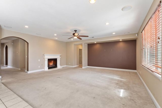 2153 Saddlebrook Way, Oakdale, CA 95361