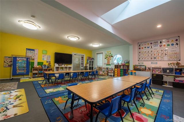 157-15 Oak Avenue, Flushing, NY 11355