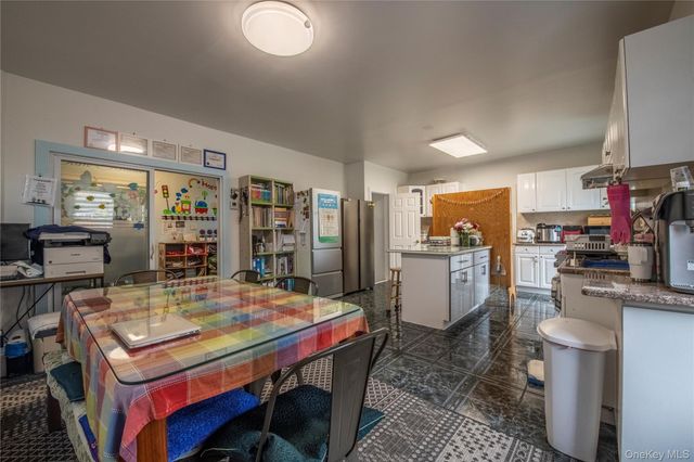 157-15 Oak Avenue, Flushing, NY 11355