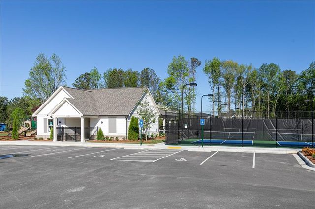 1049 Bullpen Bluffs, Lawrenceville, GA 30043