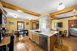 27 Inn Rd Apt 3, Charlotte, VT 05445