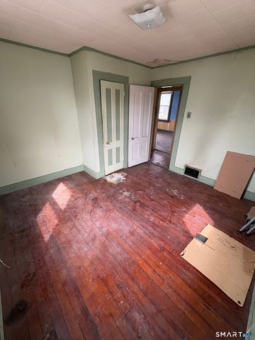 20 William Street, New Britain, CT 06051