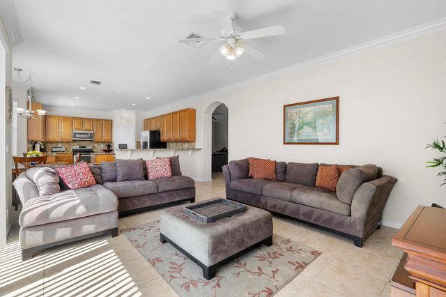 11279 SW Glengarry Court, Port St Lucie, FL 34987