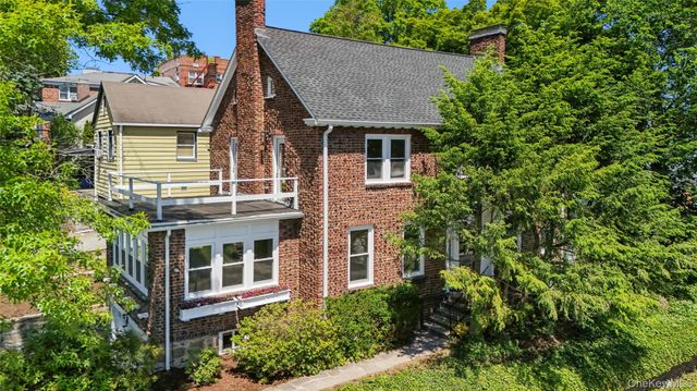 402 Westchester Avenue, Mount Vernon, NY 10552