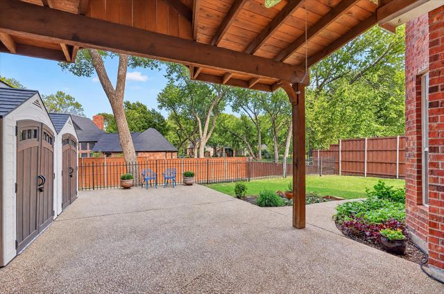 153 Wellington Lane, Heath, TX 75032