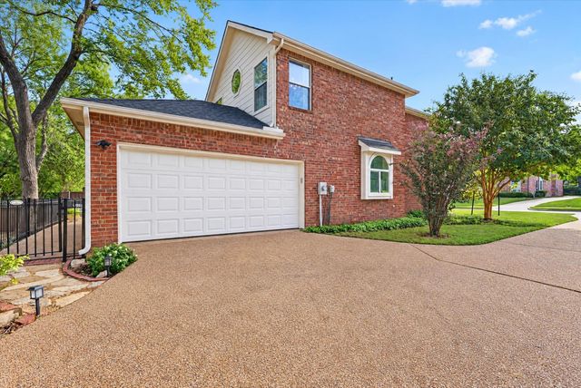 153 Wellington Lane, Heath, TX 75032