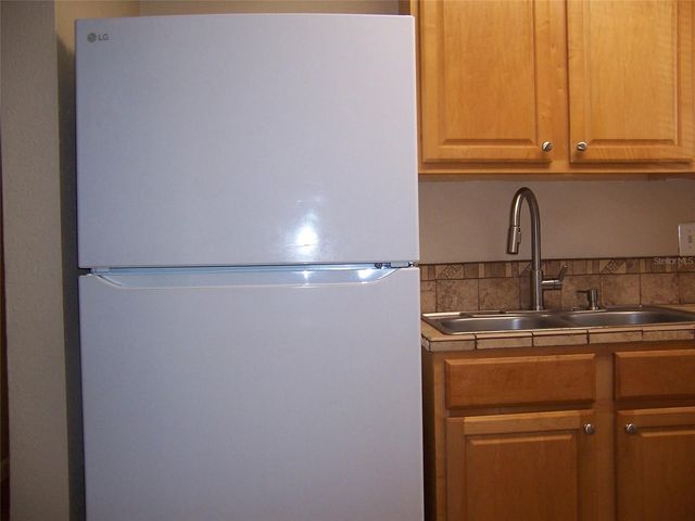 3298 S SEMORAN BOULEVARD 21, Orlando, FL 32822