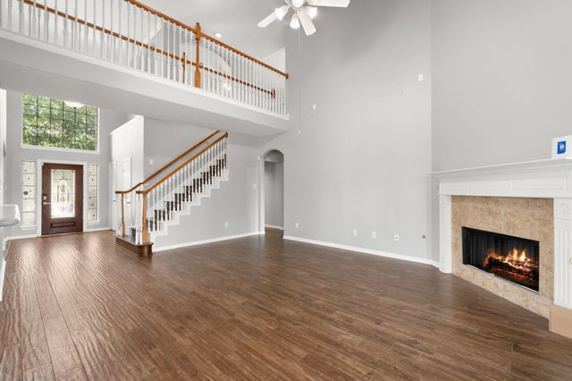 12702 Robins Crest Drive, Tomball, TX 77377