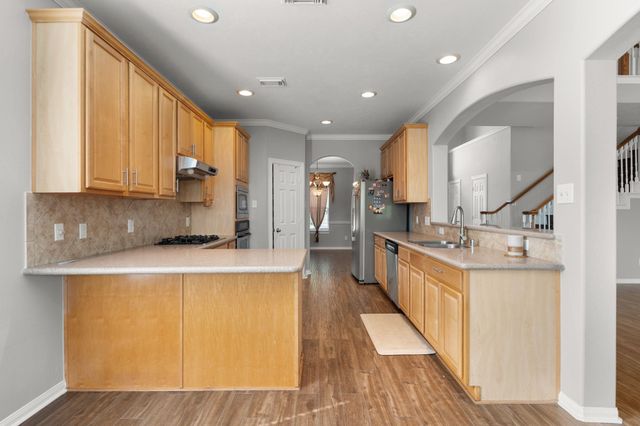 12702 Robins Crest Drive, Tomball, TX 77377