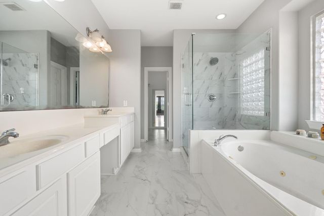 12702 Robins Crest Drive, Tomball, TX 77377