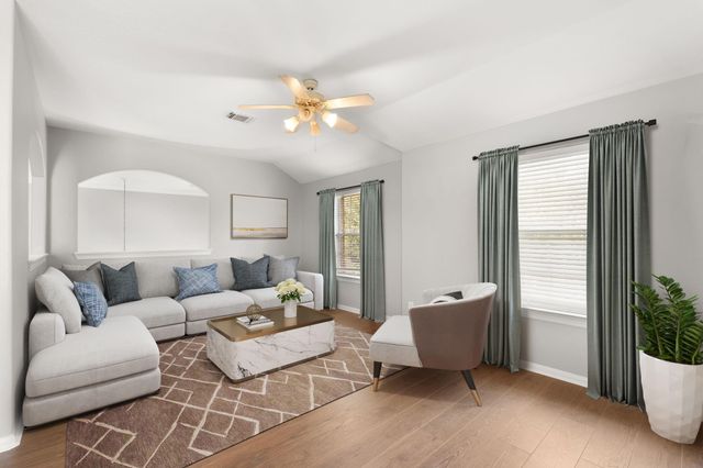 12702 Robins Crest Drive, Tomball, TX 77377