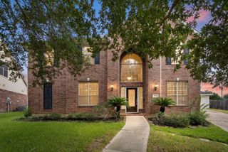 12702 Robins Crest Drive, Tomball, TX 77377